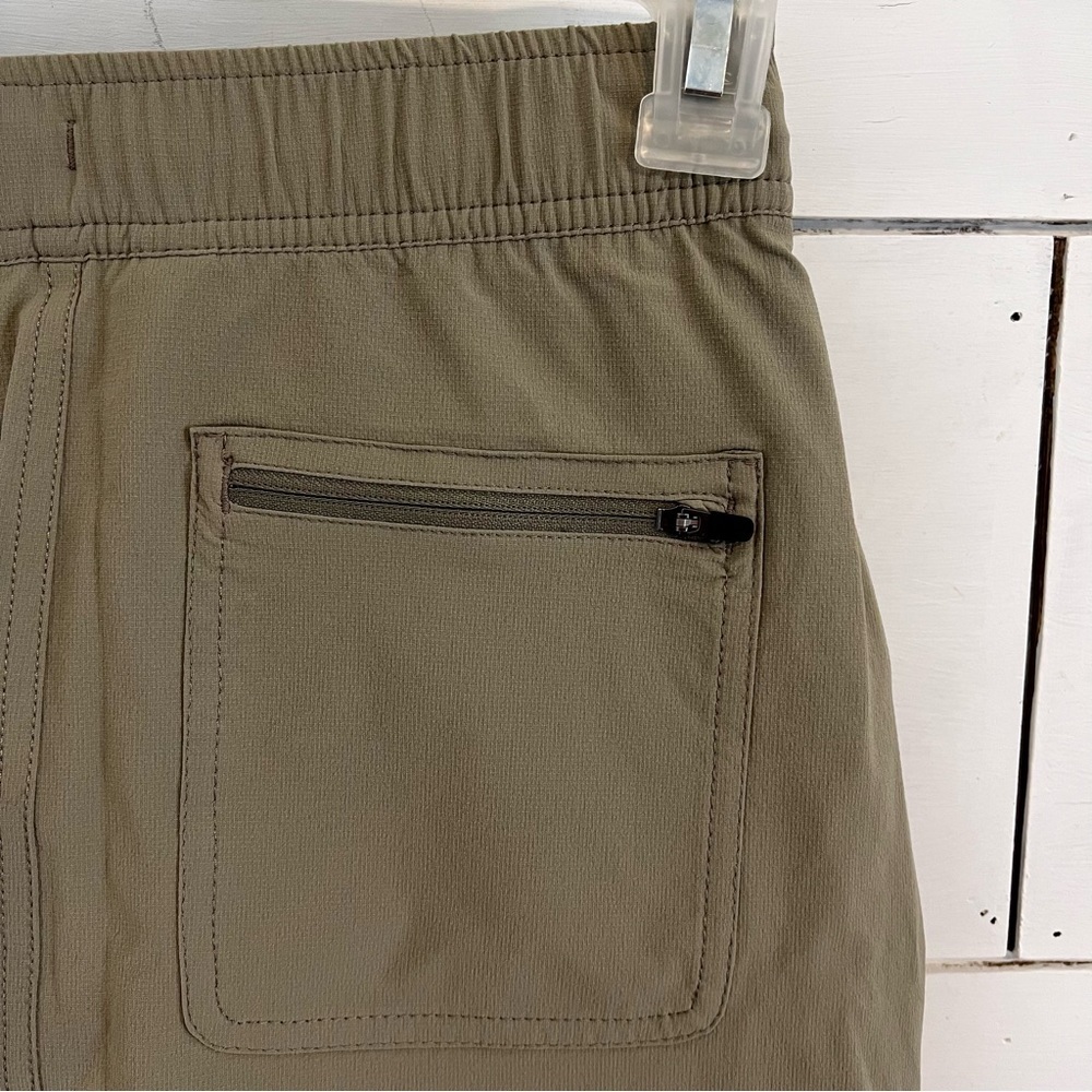 Outdoor Research Ferrosi Skort. Size XSmall. New With Tags. - Picture 8 of 13